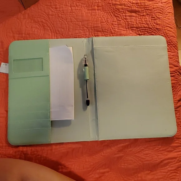 Pleather notepad holder - Picture 2 of 8